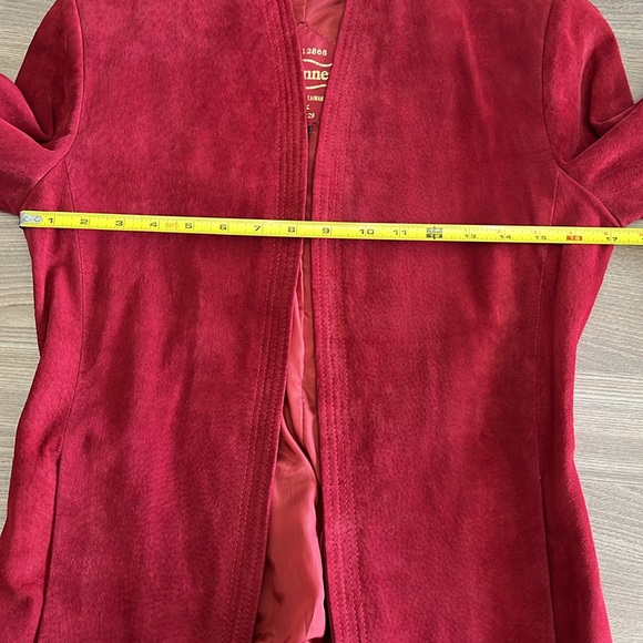 The Tannery Women’s 3/4 Sleeve Red Suede Leather Blazer Jacket Size 5/6 - Picture 7 of 12